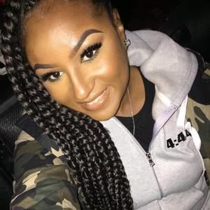 Meet your Posher, Natasha